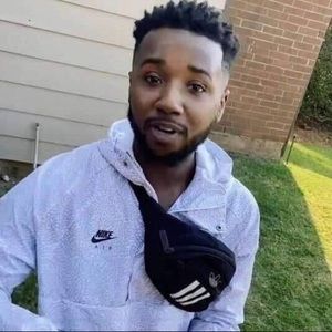 Meet your Posher, Lavard